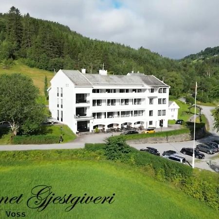 Lilandtunet Gjestgiveri Liland  Buitenkant foto